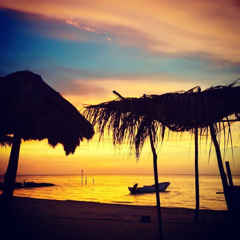 Hostal Holbox 外观 照片